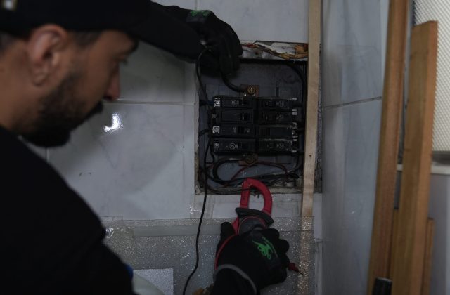 Zonas de la casa con corriente débil: cómo detectar una pérdida de energía interna