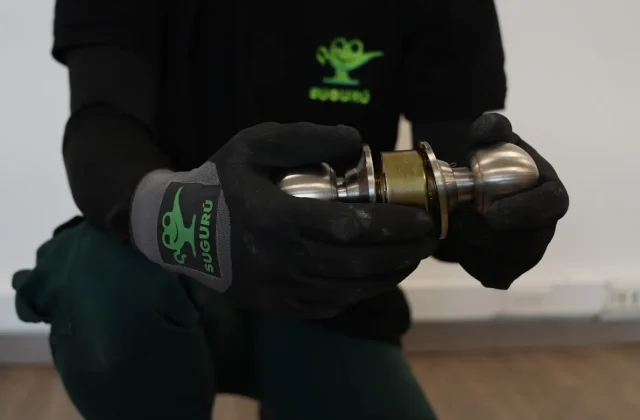 ¿Qué hacer si se rompe una llave dentro de la cerradura?