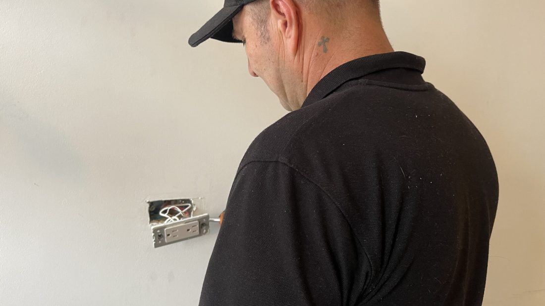 Sobrecarga eléctrica en remodelaciones: cómo evitar el error más común en casa